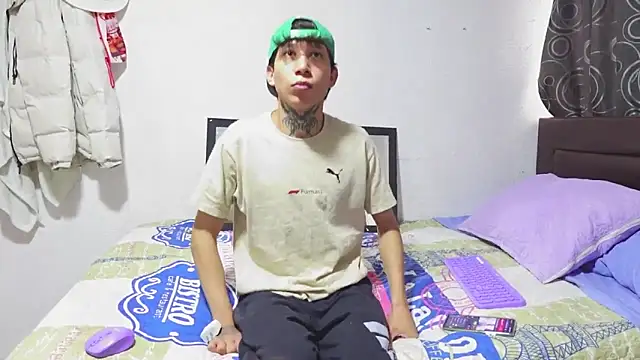 Alexander 2003Castro online show from 04.16.26