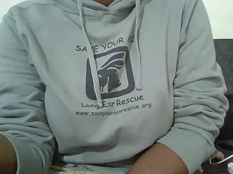 hotchoco03 online show from 04.17.26