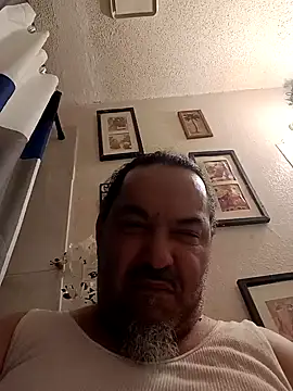 MrBustNut2026 online show from 04.13.26