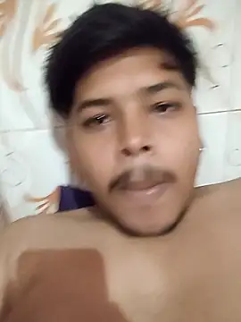 kdboy04 online show from 04.14.26