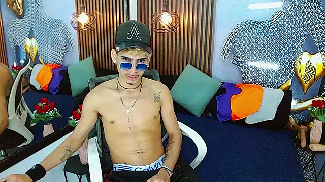 Snapshot of Skinny_cute_Alyer chatting on 05.31.26 Skinny cute Alyer online show from 05.31.26