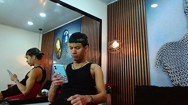 Skinny cute Alyer online show from 07.18.26