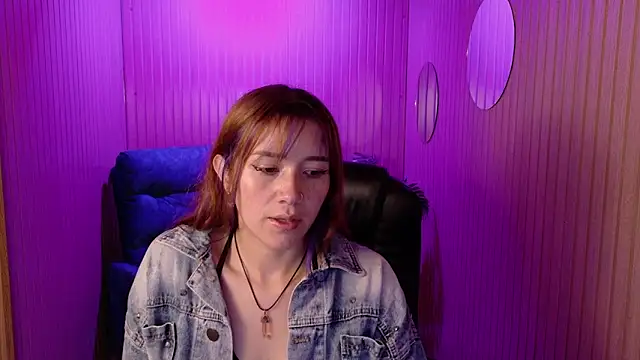 Emily Cherry  online show from 05.02.26