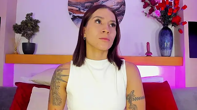 YamelBloom online show from 04.14.26