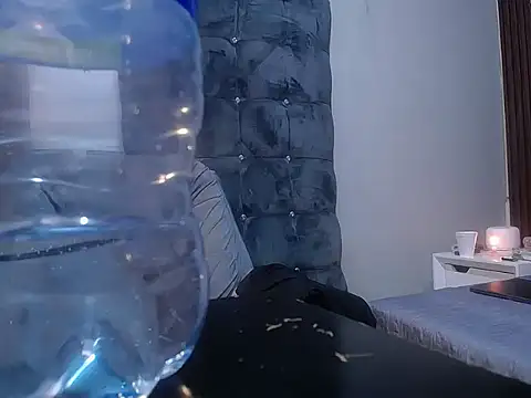 scarletjonescl202 online show from 04.15.26