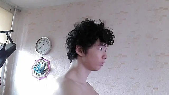 Miklaxyk online show from 04.15.26