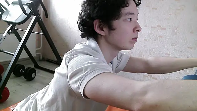 Miklaxyk online show from 04.18.26