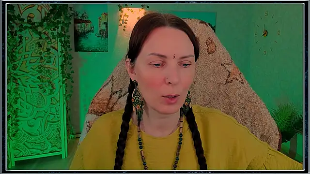 Snapshot of LanaRadiance chatting on 06.17.26 LanaRadiance online show from 06.17.26