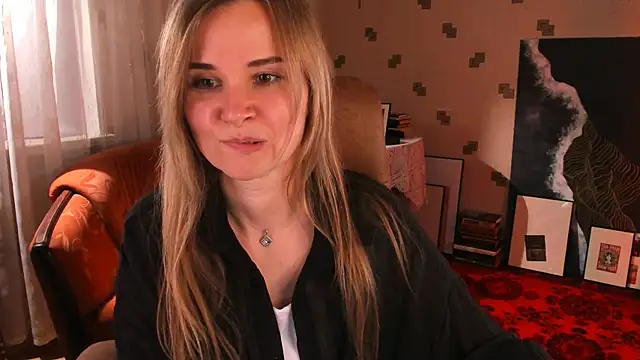 MiaSparkes online show from 06.18.26