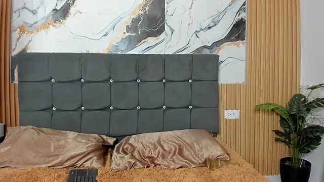 magical muse122 online show from 04.18.26