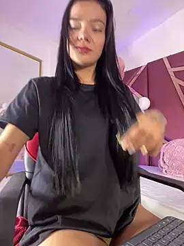 ZoeHarpers online show from 06.09.26