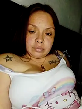 Lina19 93 online show from 04.15.26