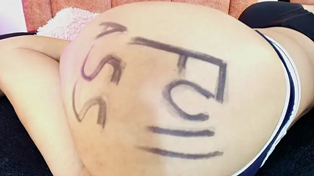 Mia Nasty Dirty online show from 04.13.26