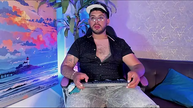 Im Axiel online show from 04.17.26