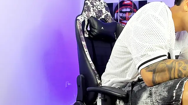 eithan boy  online show from 07.14.26