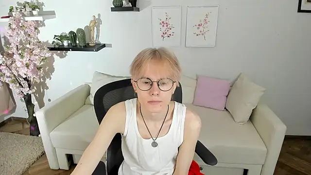 Liam Blair online show from 04.14.26