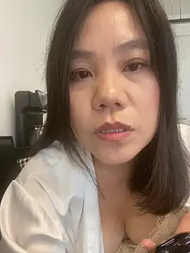 Feifei123521 online show from 04.11.26