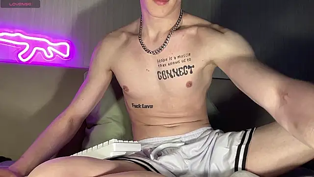 Travis Gracile online show from 05.27.26