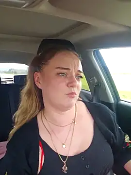 AliceLiddle  online show from 04.15.26