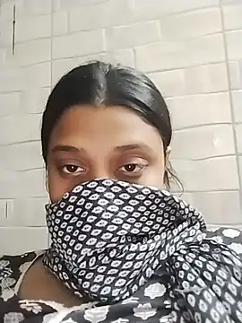 Cute Kammna online show from 07.23.26