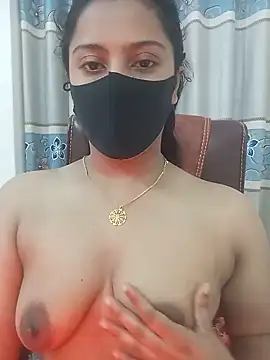 Snapshot of zareen_approach chatting on 06.19.26 zareen approach online show from 06.19.26