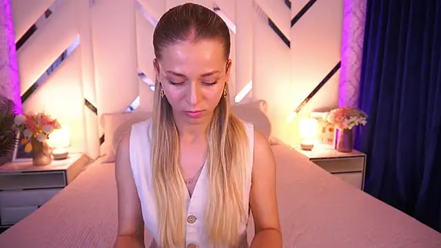 DoveLovee online show from 05.25.26