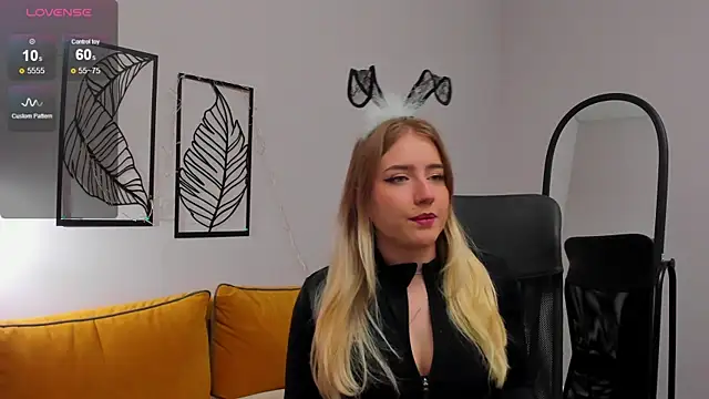 Snapshot of Liacandy_ chatting on 05.05.26 Liacandy online show from 05.05.26