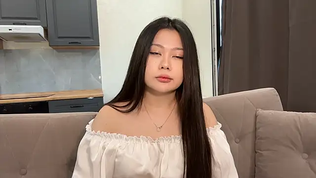 Eva Jess  online show from 04.14.26