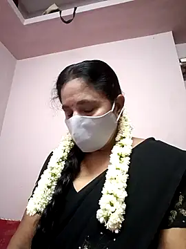 Snapshot of Tamilaunty35 chatting on 05.06.26 Tamilaunty35 online show from 05.06.26