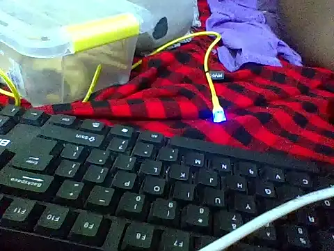 Juicy-berrry online show from 04.13.26