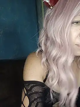 6Lexy Luna9 online show from 08.07.26