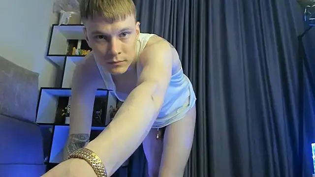 TwinkWhite online show from 04.16.26