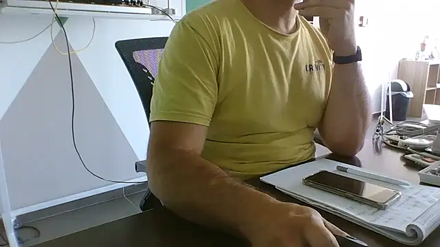 Snapshot of brunosso85ita chatting on 06.11.26 brunosso85ita online show from 06.11.26