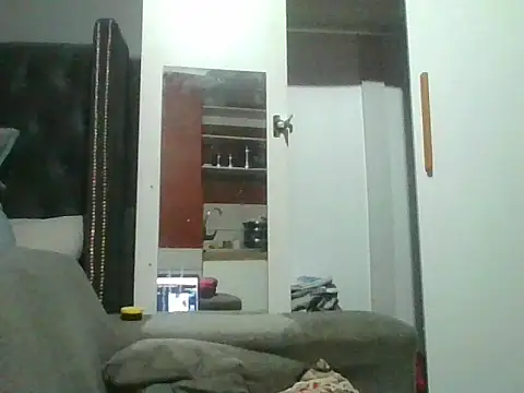 SweetBelly1 online show from 04.15.26