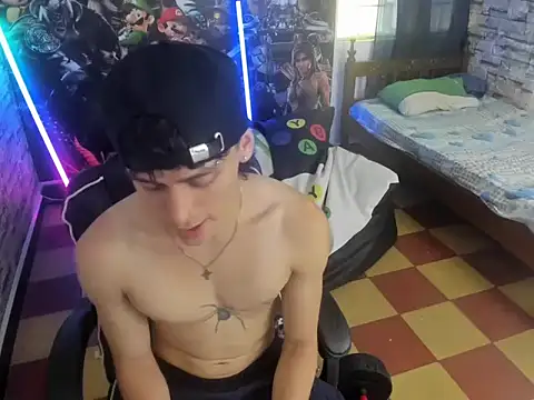 Snapshot of sebas_jusa chatting on 04.19.26 sebas jusa online show from 04.19.26