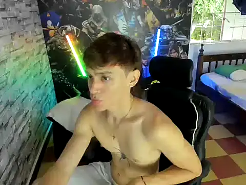 Snapshot of sebas_jusa chatting on 05.21.26 sebas jusa online show from 05.21.26