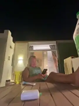 parisheliton online show from 04.18.26