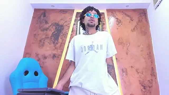 Snapshot of Josh_Hot_Sex chatting on 04.15.26 Josh Hot Sex online show from 04.15.26