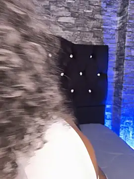 Morena-fire online show from 04.14.26