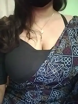 Snapshot of meghbalika356785 chatting on 06.11.26 meghbalika356785 online show from 06.11.26