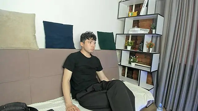 VelarMotion online show from 04.17.26