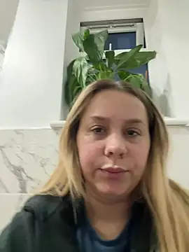 Snapshot of OliviaJadeXx chatting on 05.20.26 OliviaJadeXx online show from 05.20.26