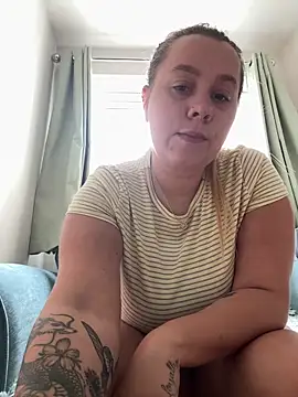 Snapshot of OliviaJadeXx chatting on 06.15.26 OliviaJadeXx online show from 06.15.26