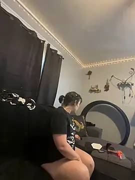 AmalaHexx online show from 04.14.26