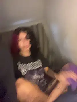 nanaislonely online show from 04.17.26