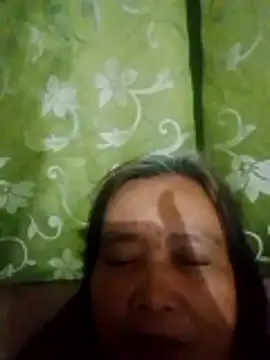 Snapshot of jeanyummytits chatting on 05.07.26 jeanyummytits online show from 05.07.26