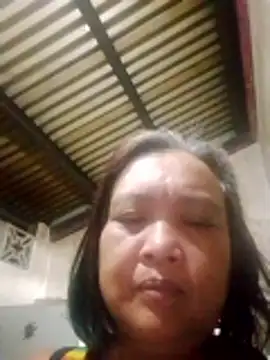 Snapshot of jeanyummytits chatting on 05.15.26 jeanyummytits online show from 05.15.26