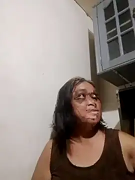 Snapshot of jeanyummytits chatting on 05.29.26 jeanyummytits online show from 05.29.26