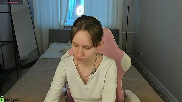 Milena Milyan online show from 04.30.26