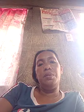 morenabb69 online show from 04.15.26